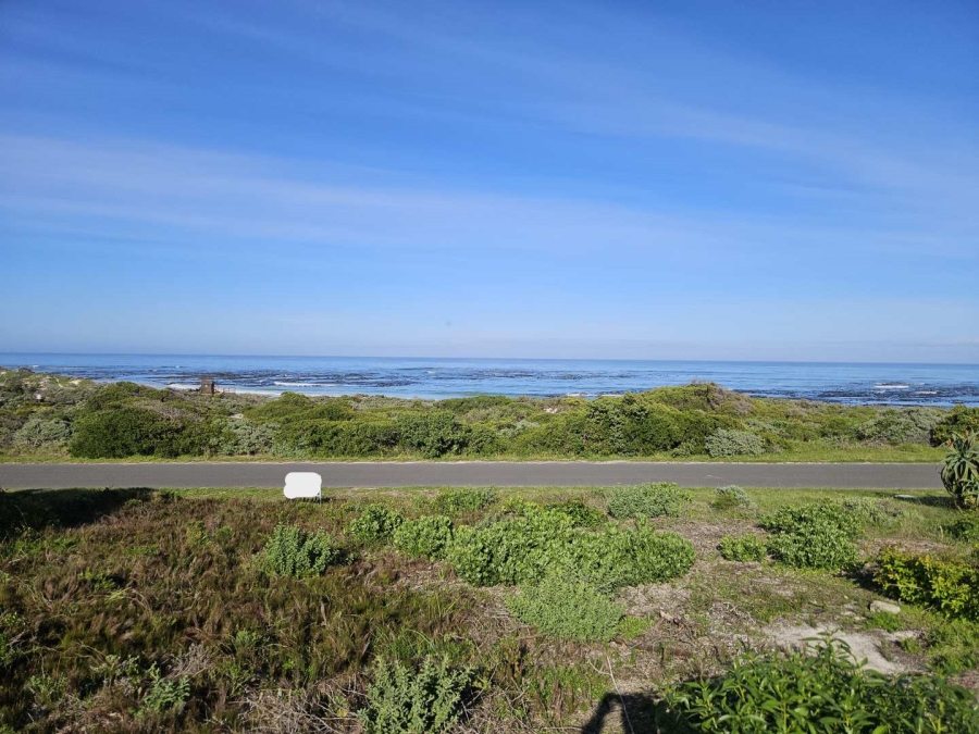 0 Bedroom Property for Sale in Pearly Beach Western Cape
